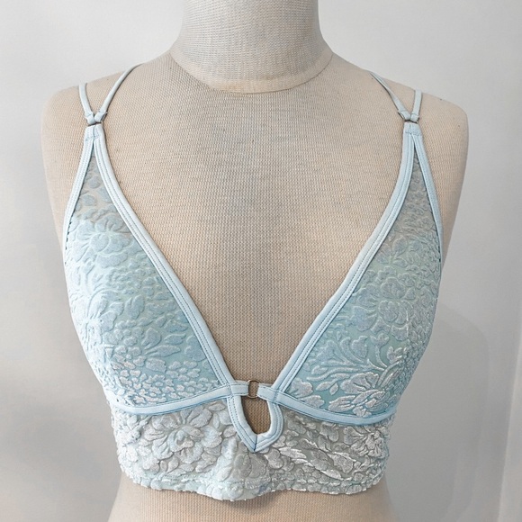 Victoria’s Secret PINK Blue Velvet Bralette - Picture 1 of 2